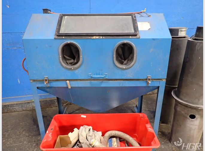 Used Blast Cabinet Hgr Industrial Surplus