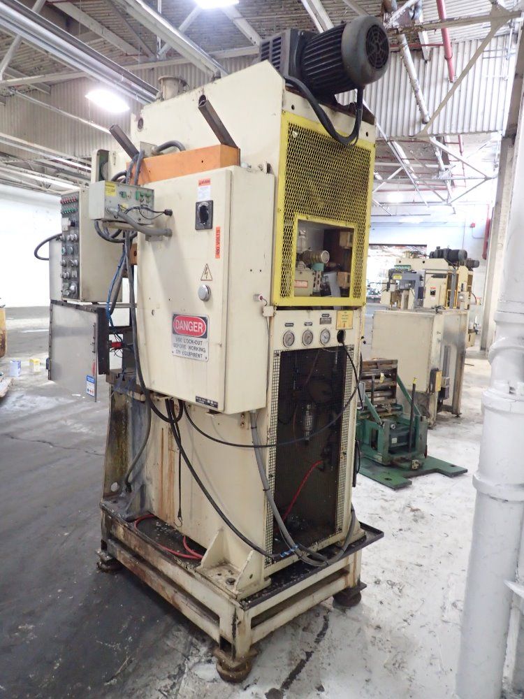 Stamtee Open Back Gap Frame Press