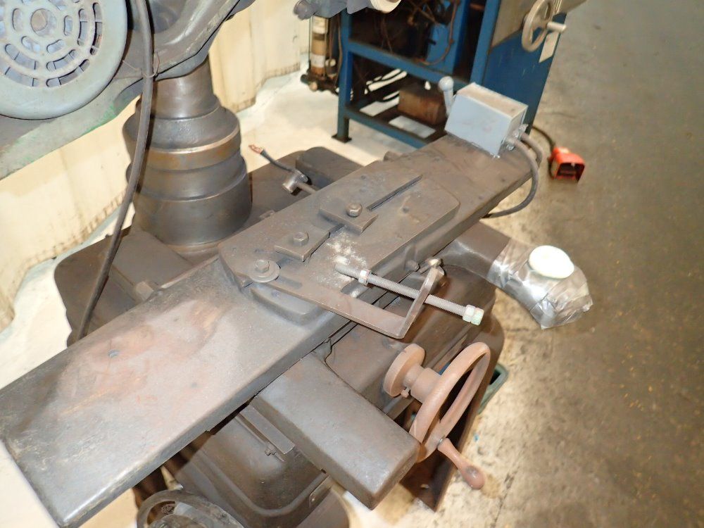 Delta / Milwuakee Surface Grinder