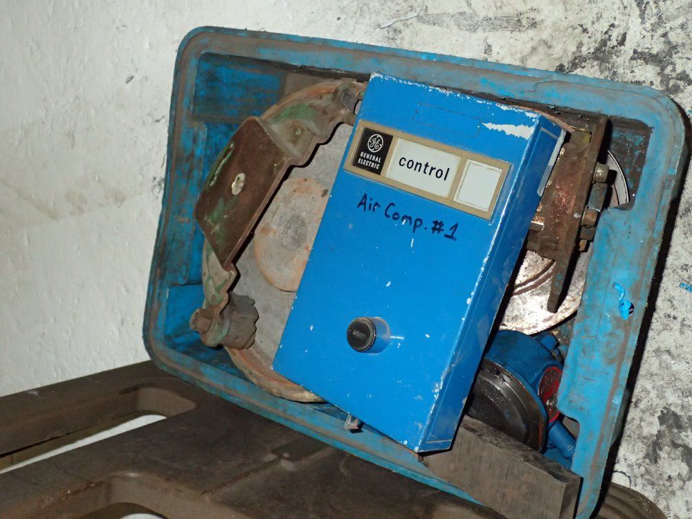 Delta / Milwuakee Surface Grinder