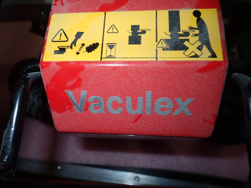 Vaculex Vacuum Lift System