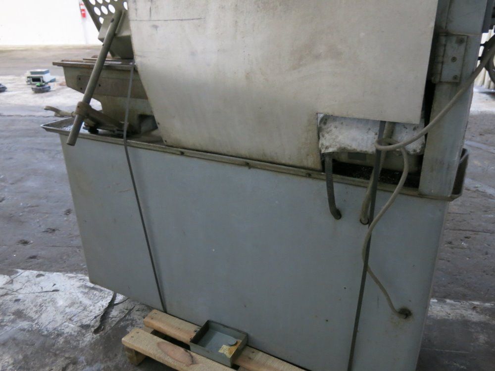 Standard Modern Lathe