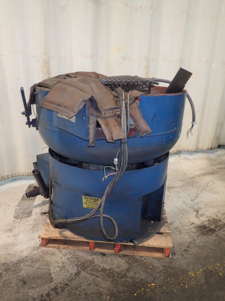 Roto Finsih Vibratory Finisher