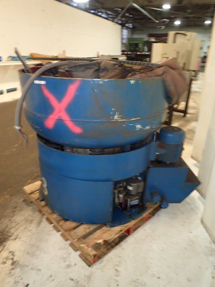 Roto Finsih Vibratory Finisher