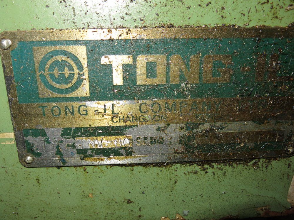 Tong Il Cnc Vmc