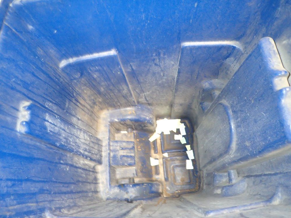 Toter Plastic Portable Recycling Bin