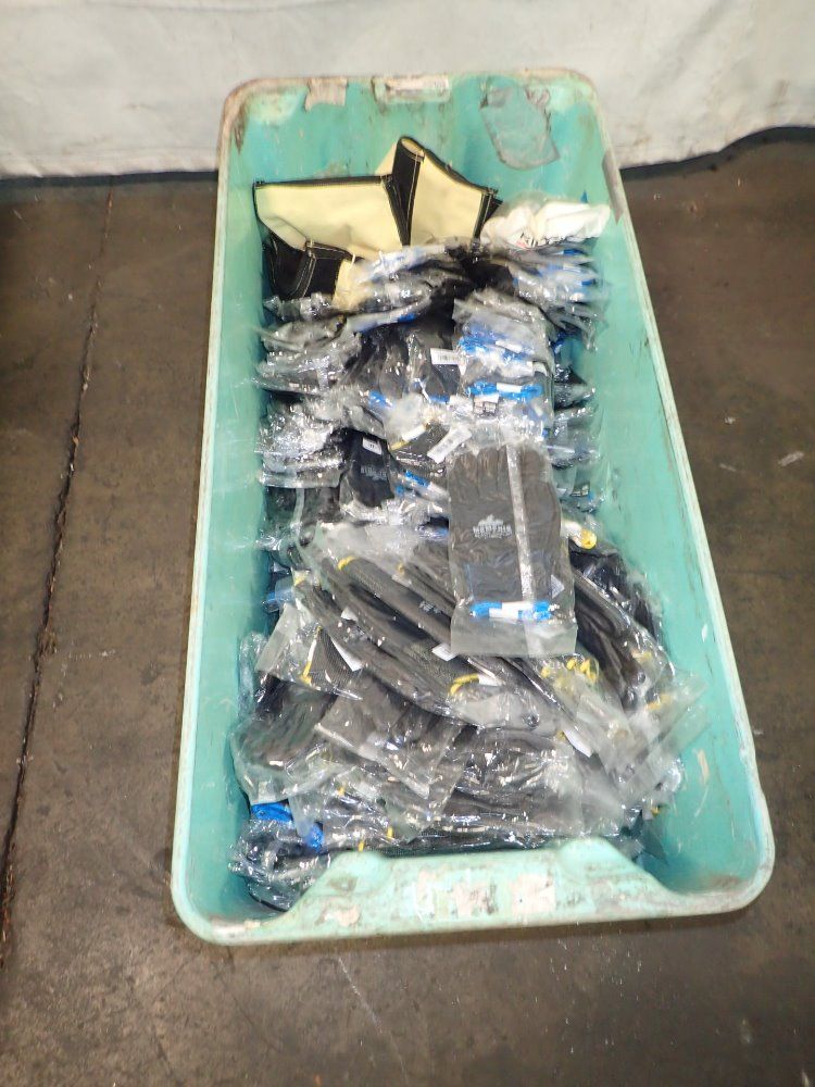 Memphis Slip Resistant Gloves