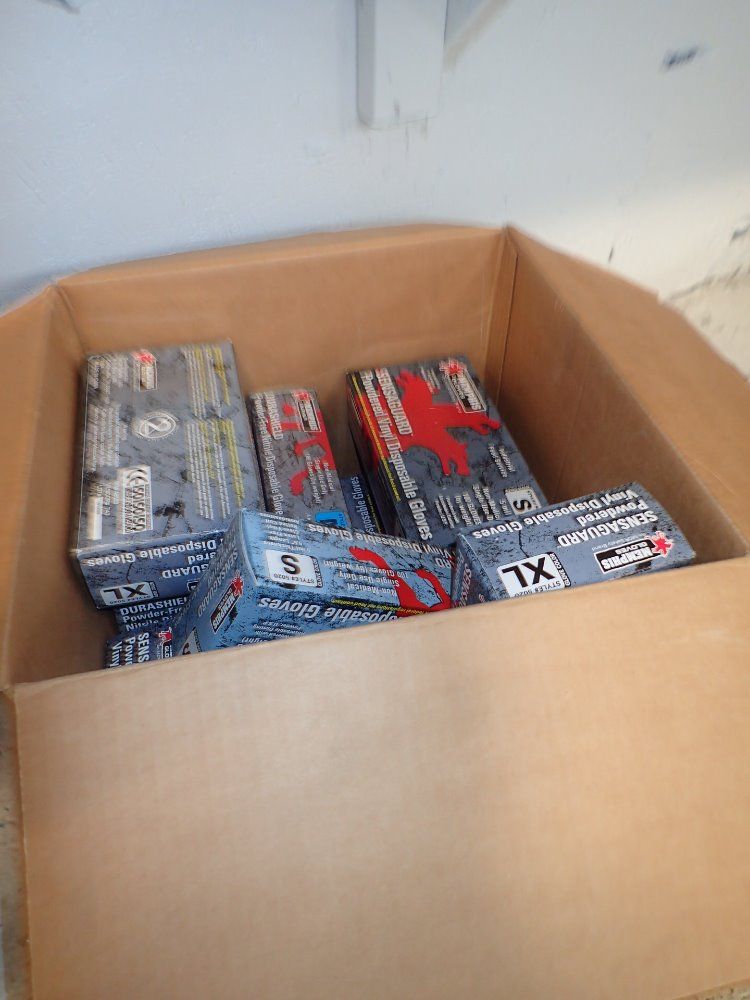 Memphis Nitrile / Vinyl Gloves