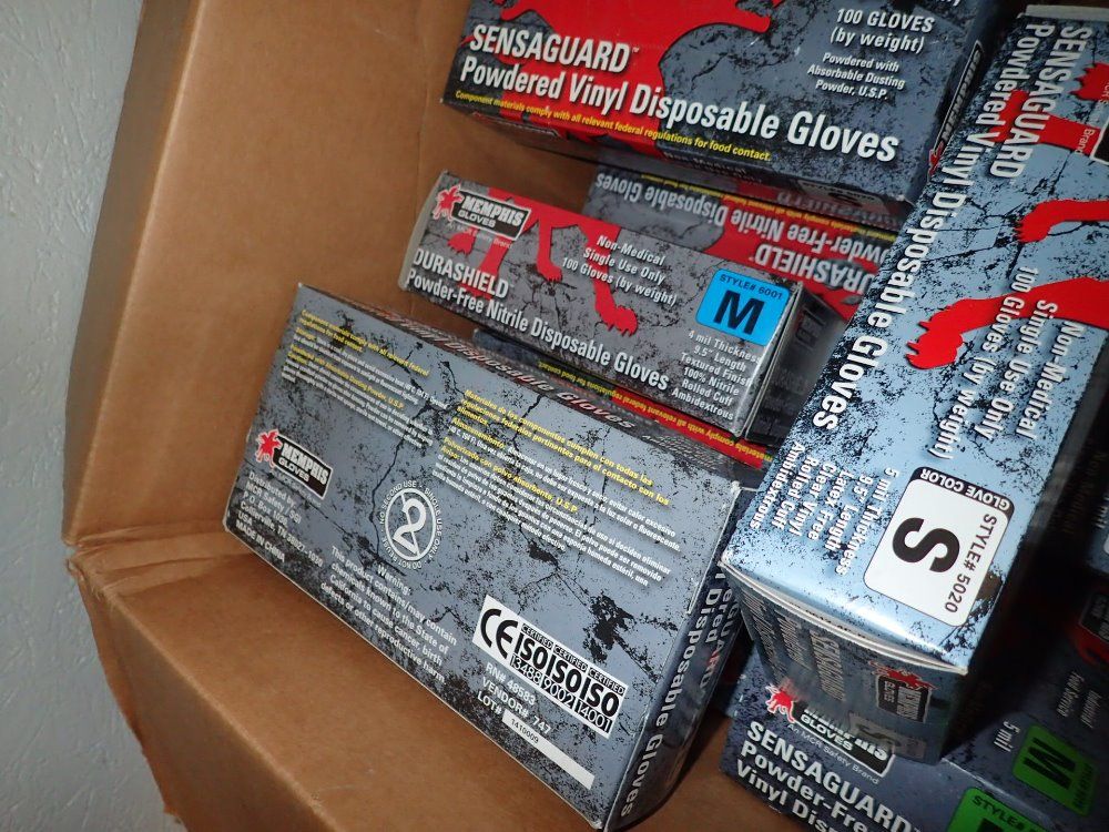 Memphis Nitrile / Vinyl Gloves
