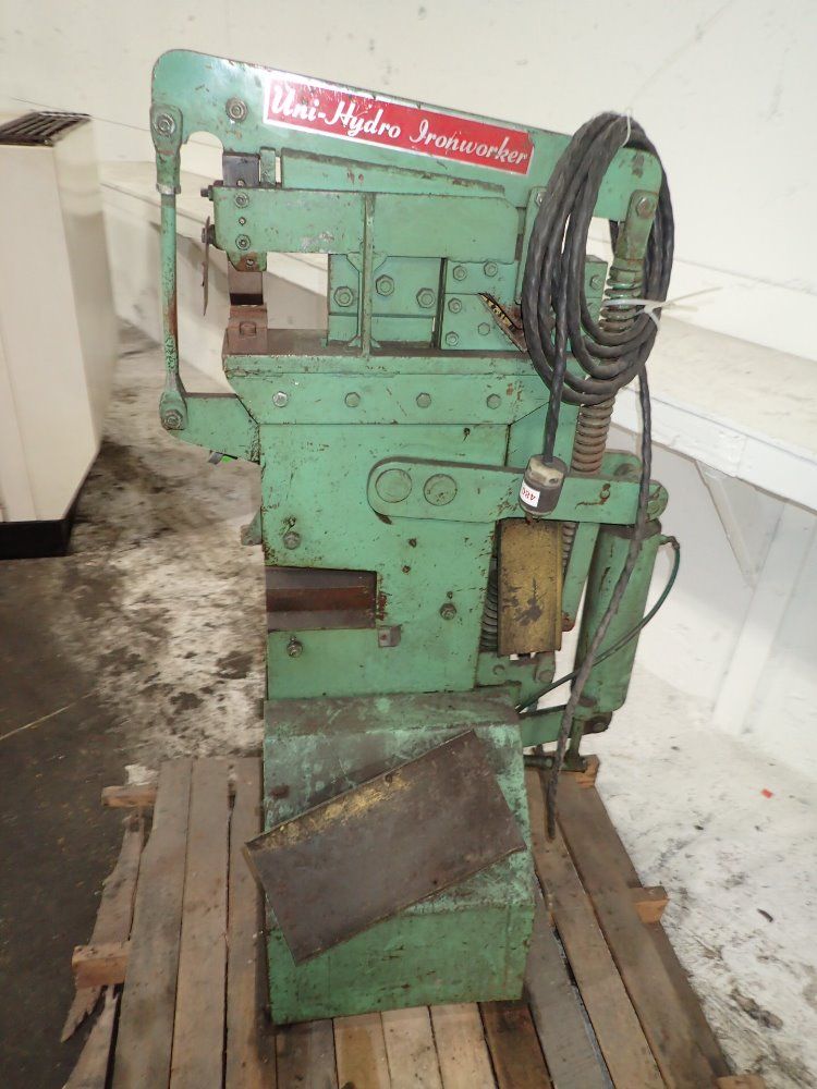 Uni - Hyrdo Iron Worker