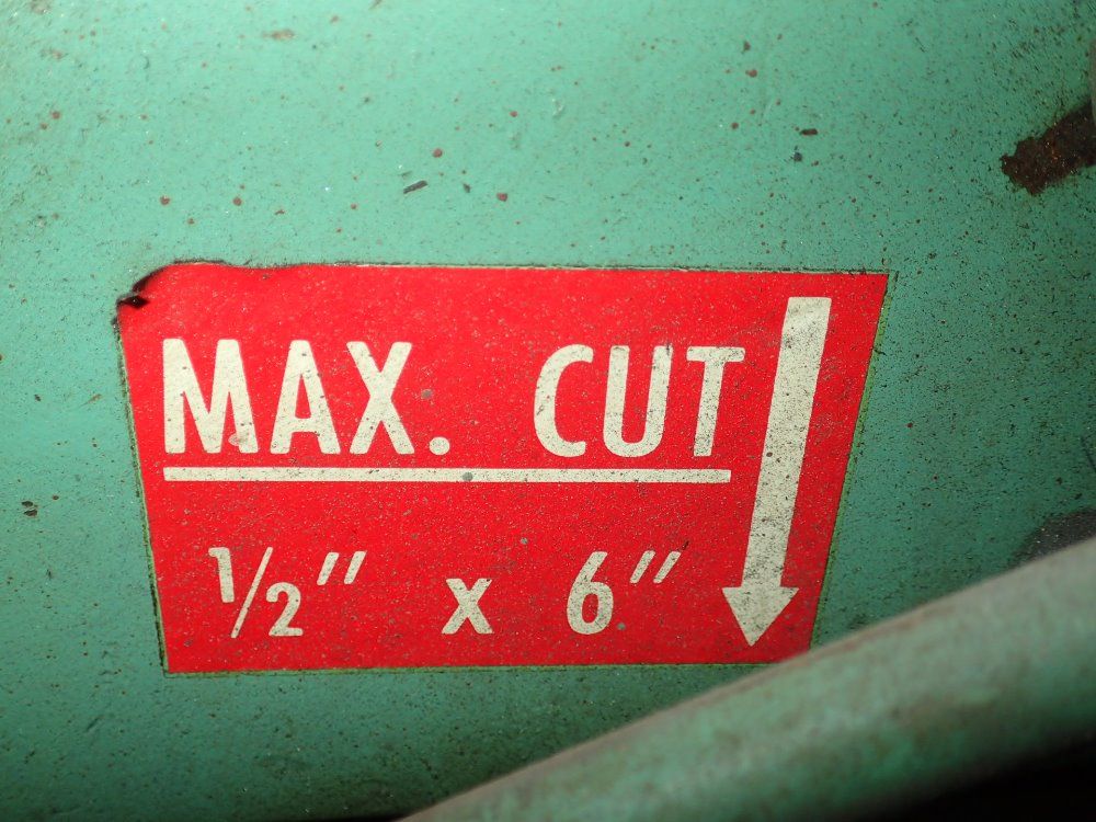 Uni - Hyrdo Iron Worker