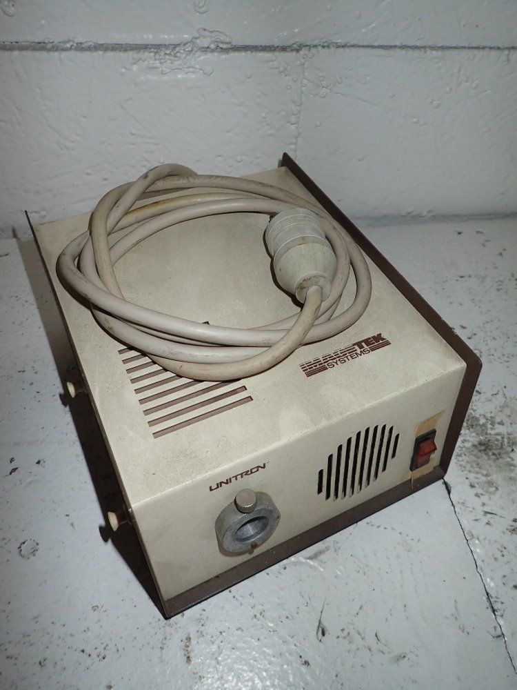 Unitron Light Source