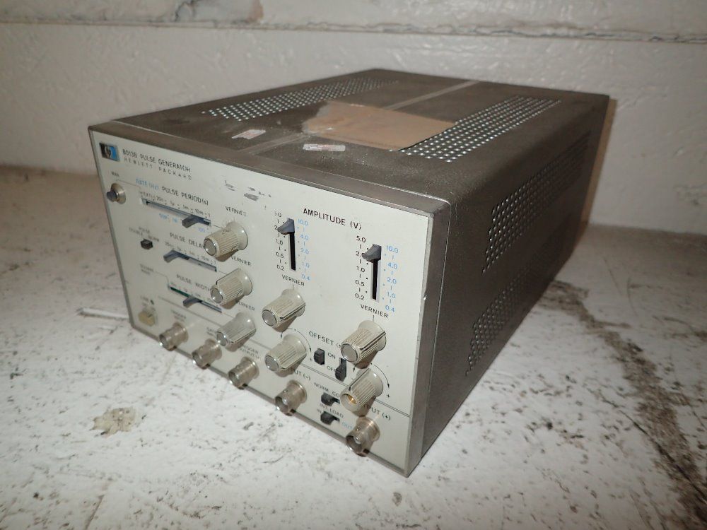 Hewlett Packard Pulse Generator