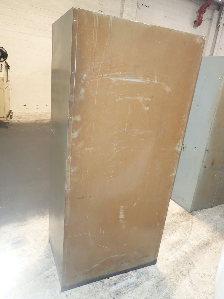 Hallowell 2-door Cabinet