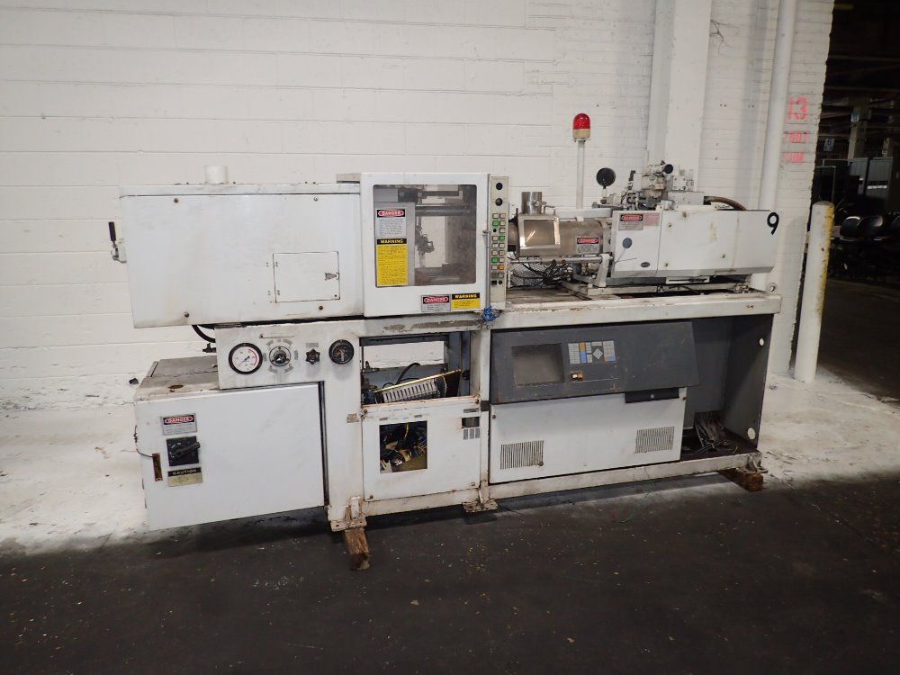 Sumitomo Injection Molder