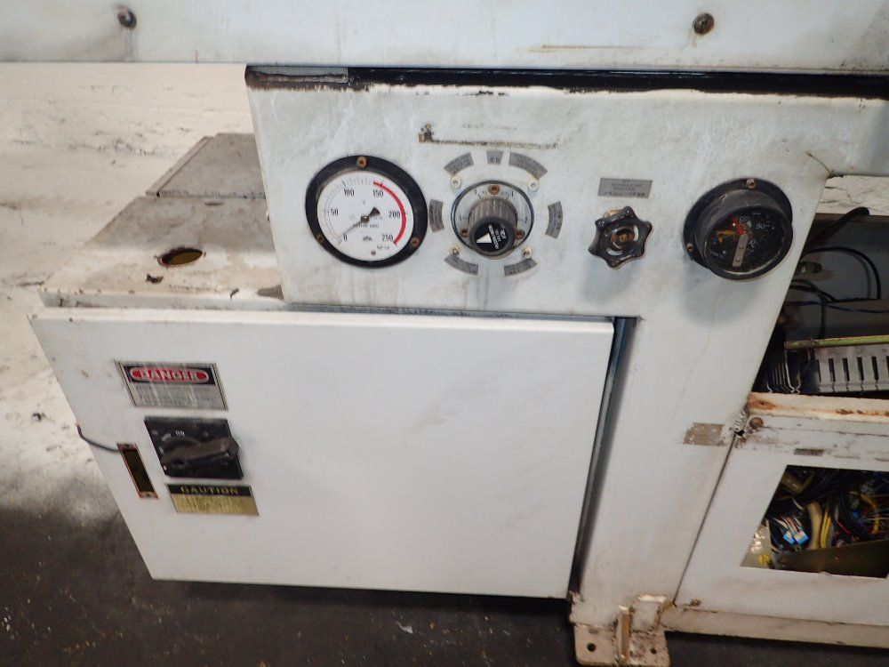 Sumitomo Injection Molder