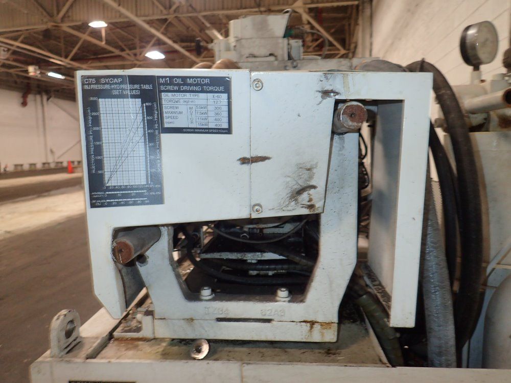 Sumitomo Injection Molder