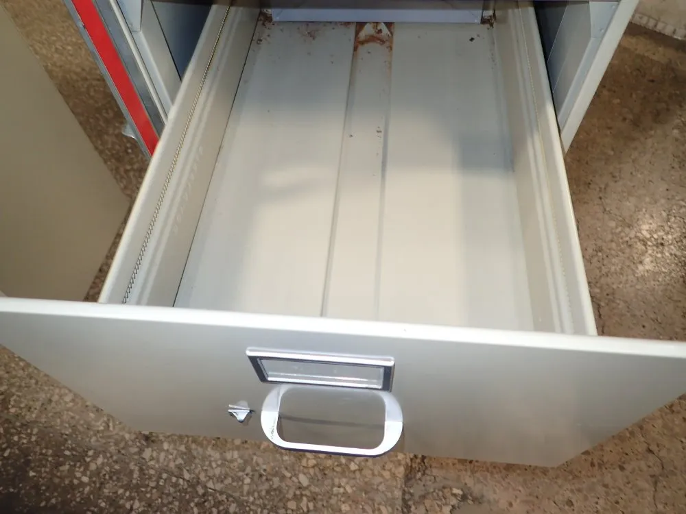 4 Drawers File Cabinet