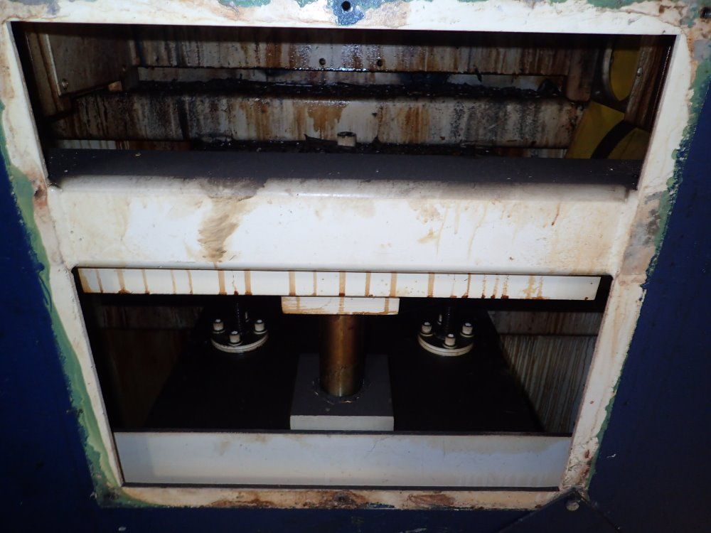 Coe Press Equipment Corp. Feeder