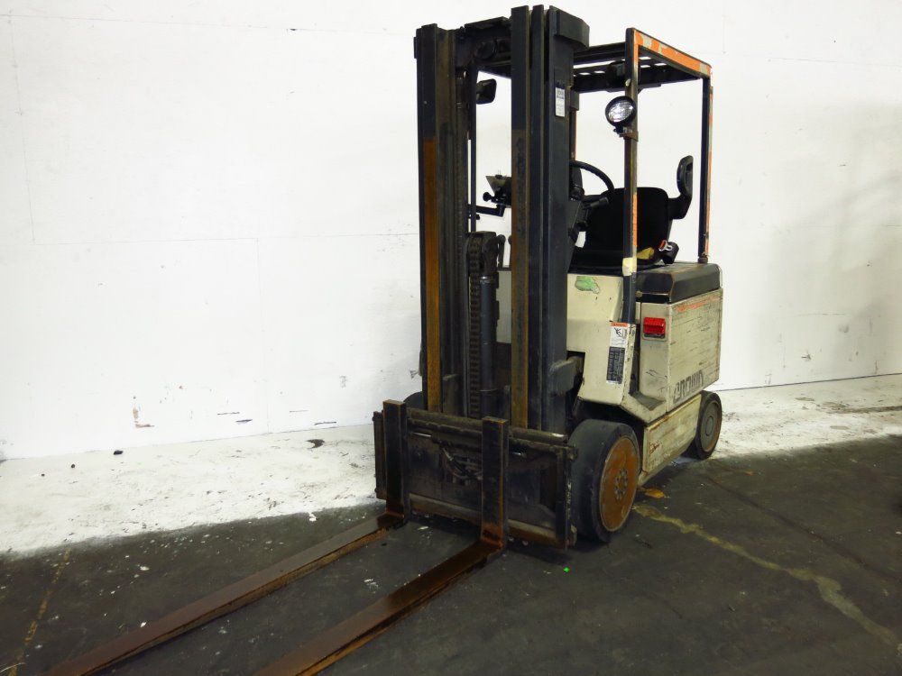 Crown 3600# Electric Forklift - 40fctt-188