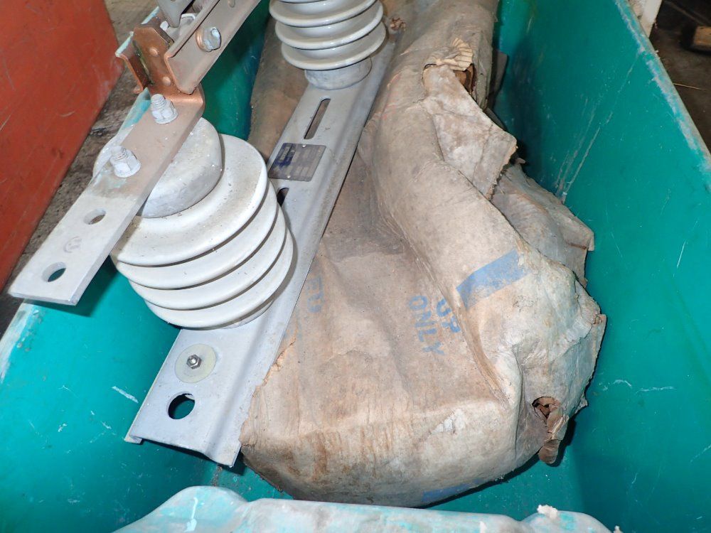 Kearney Hook-operated Disconnect Switches