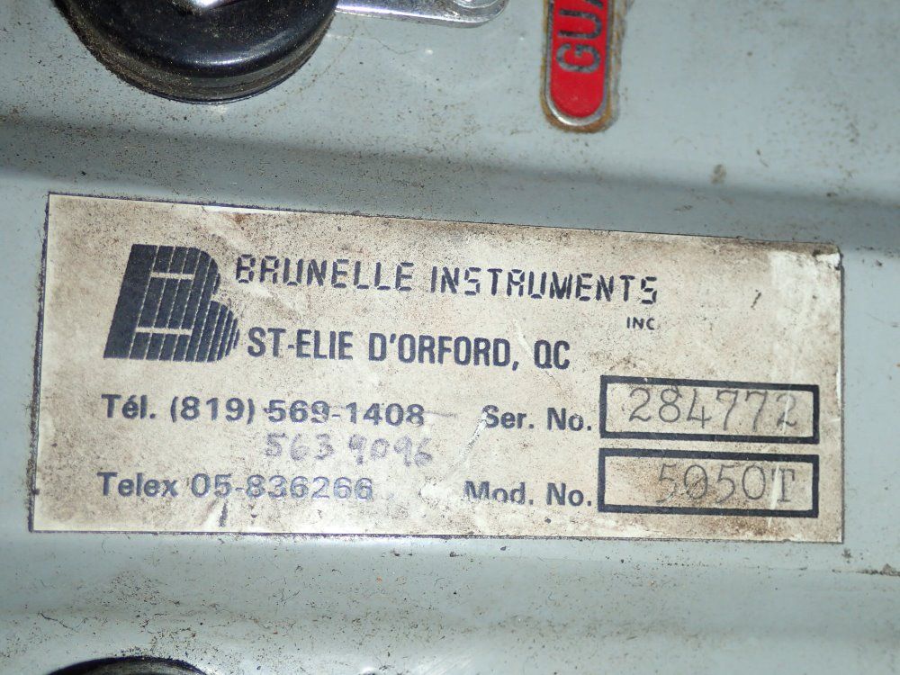 Brunelle Instruments Gauge
