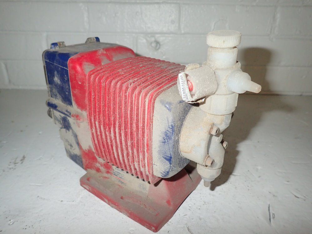 Iwaki .6 Gph Metering Pump - Ewb10y1tc