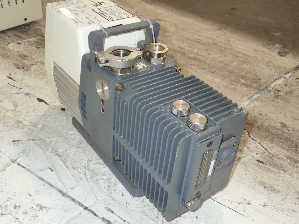 Precision Vacuum Pump