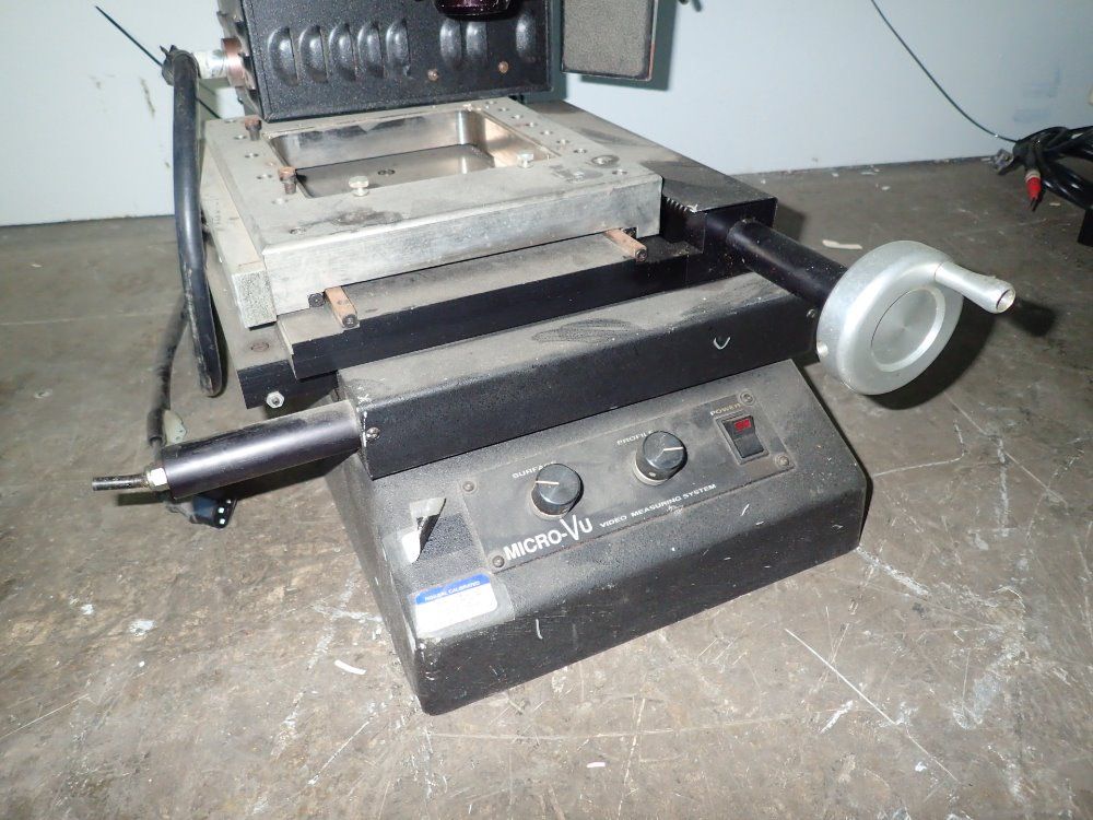 Microvu Video Measuring System - M30f