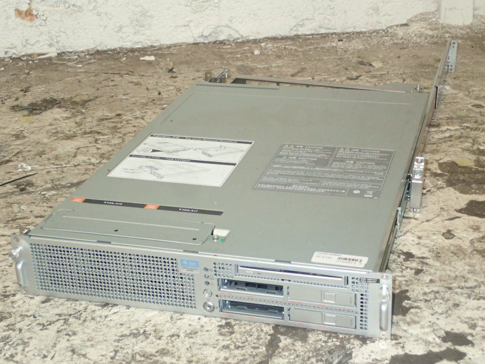Sun Micro Systems Server