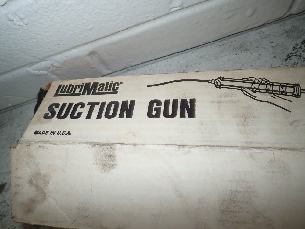 Lubrimatic Suction Gun