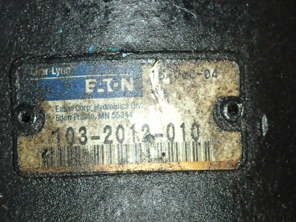 Char-lynn Hydraulic Pump