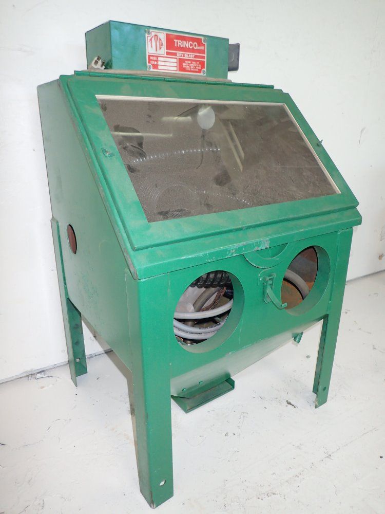 Trinco Blast Cabinet
