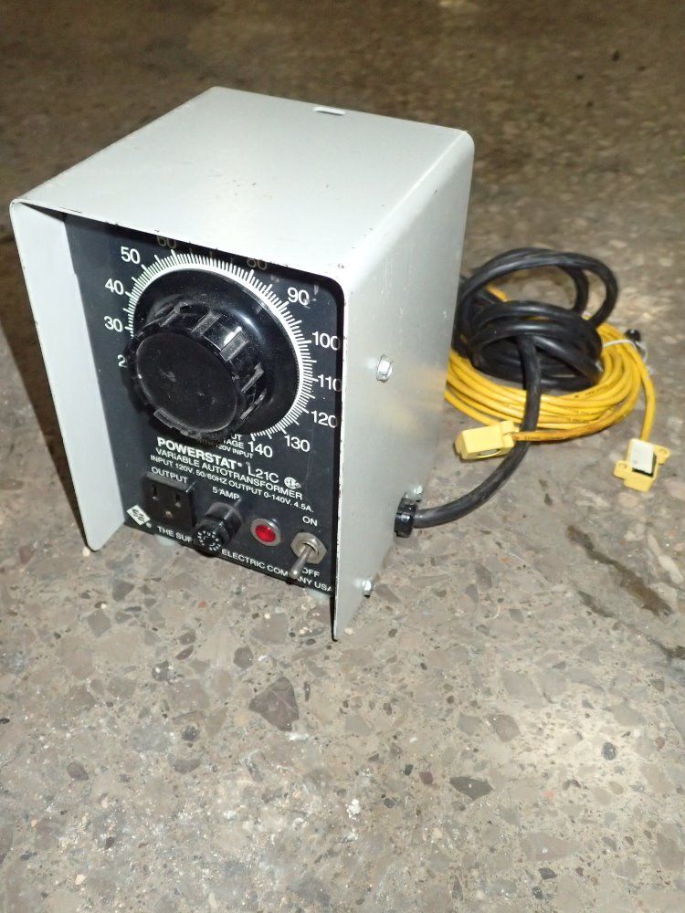 Power Stat 140v Autotransformer - L21c