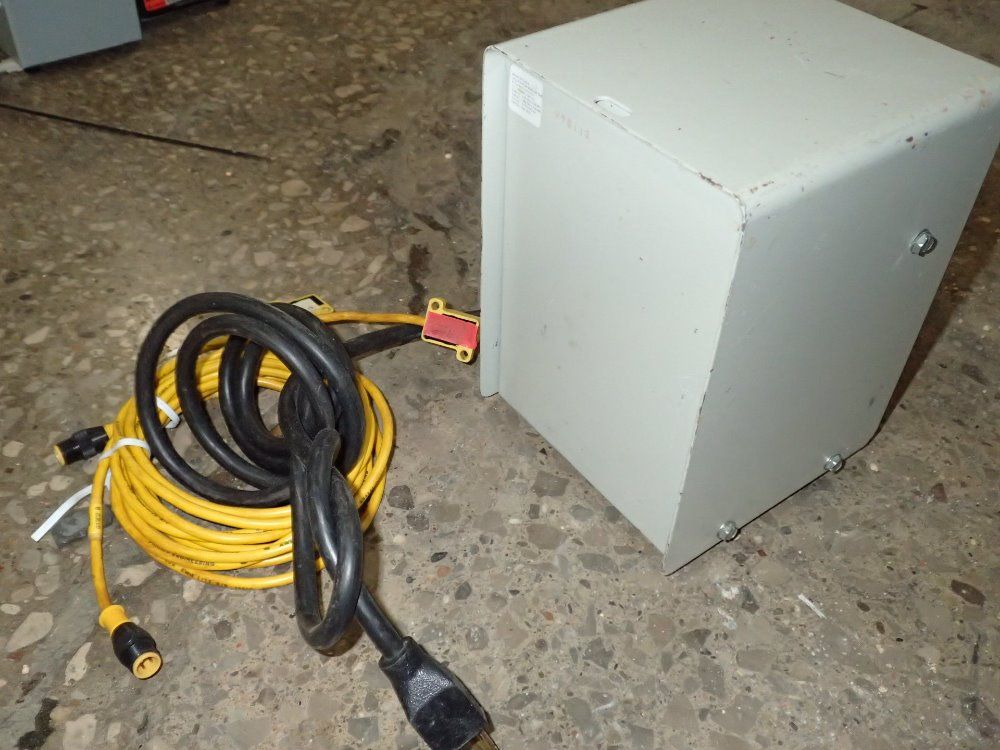 Power Stat 140v Autotransformer - L21c