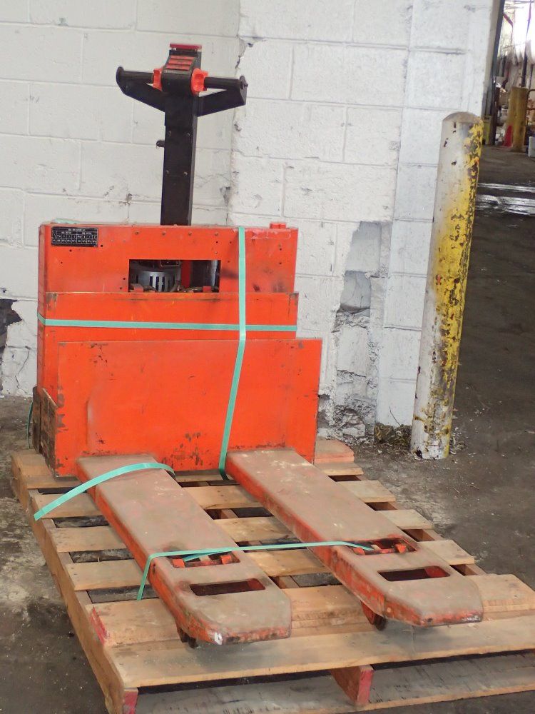 Raymond Electric Pallet Jack