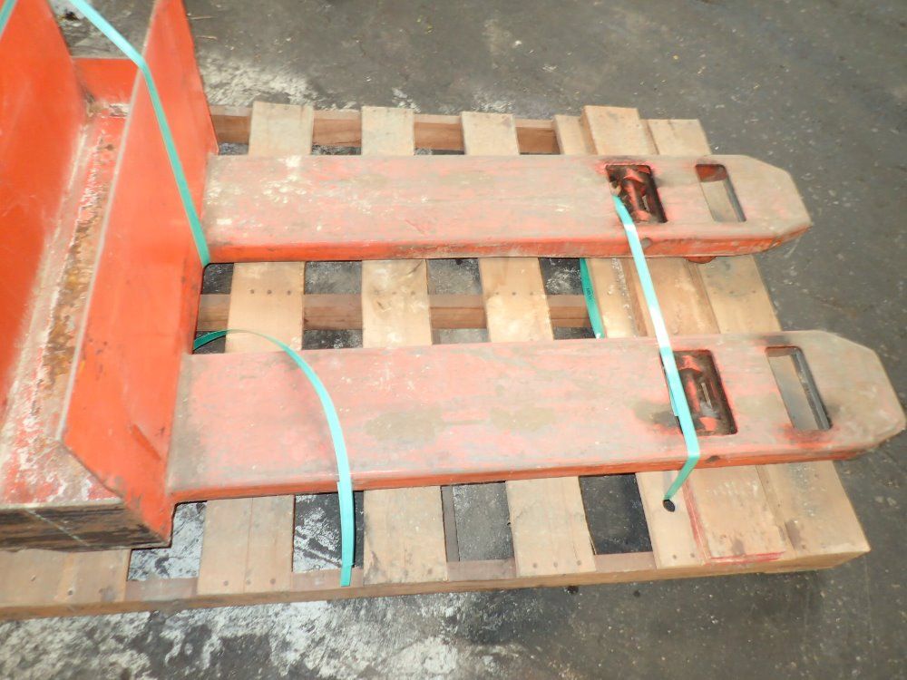 Raymond Electric Pallet Jack