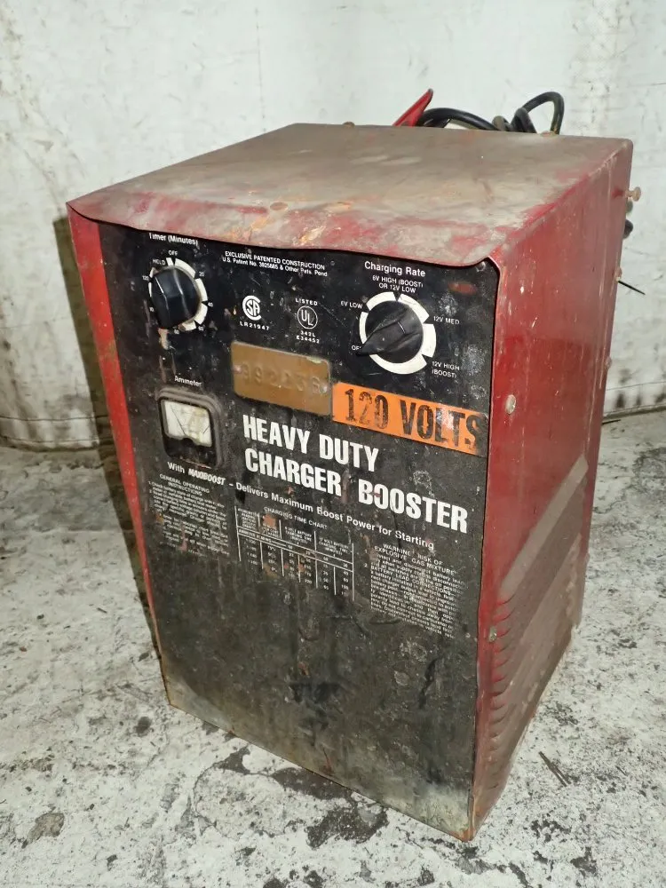 Century 6/12v Battery Charger - 141-058