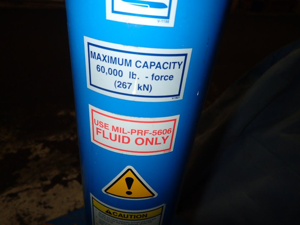 Tronair 60,000# Of Force Aircraft Jack - 02a7844-0111