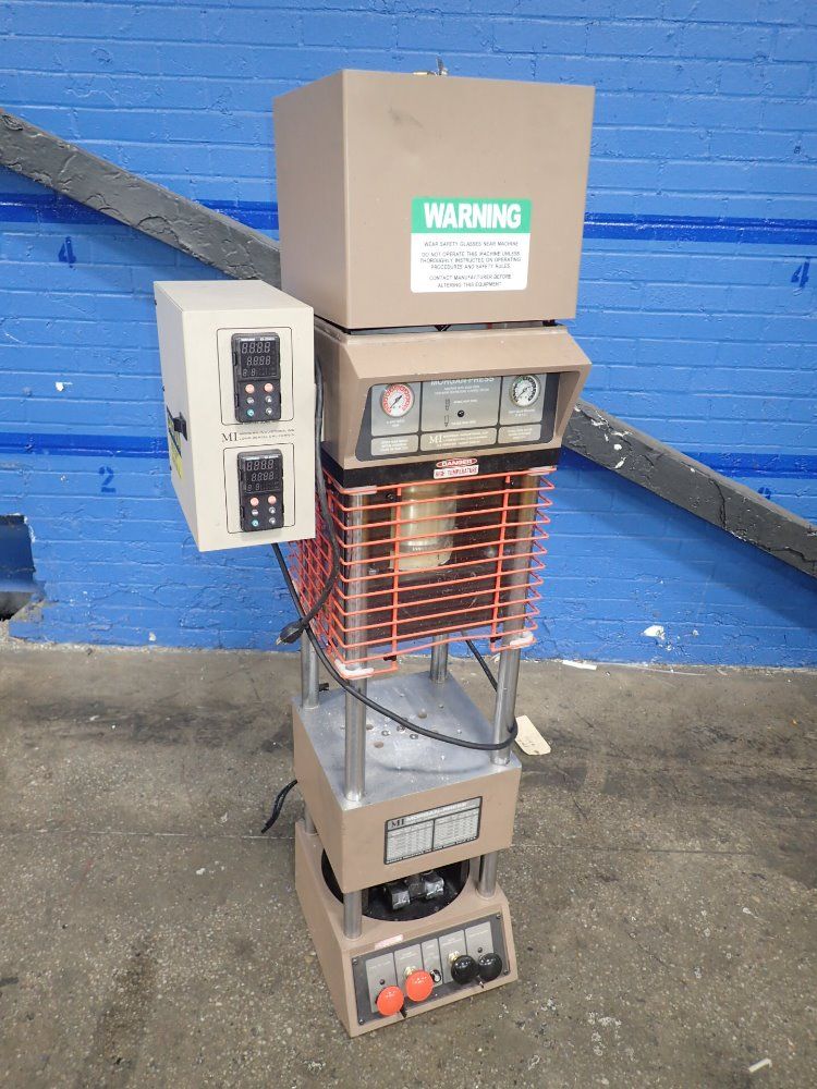 Morgan Industries Vertical Ingection Molder