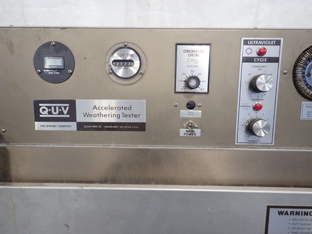 Q-panel Accelerated Weather Tester