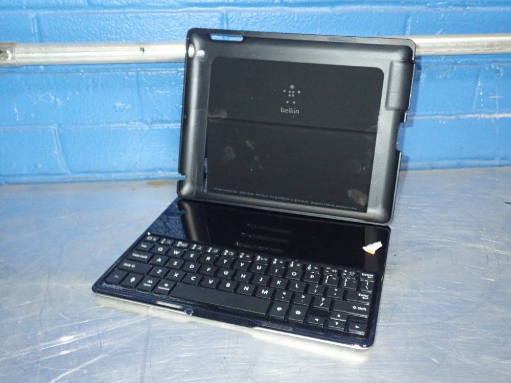 Belkin Keyboard Dock/case