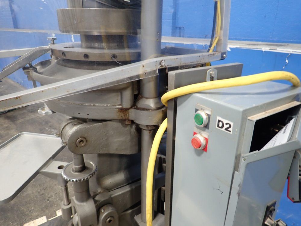 Manesty Machines Tablet Press