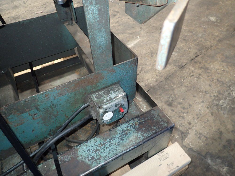 Ellis Vertical Bandsaw