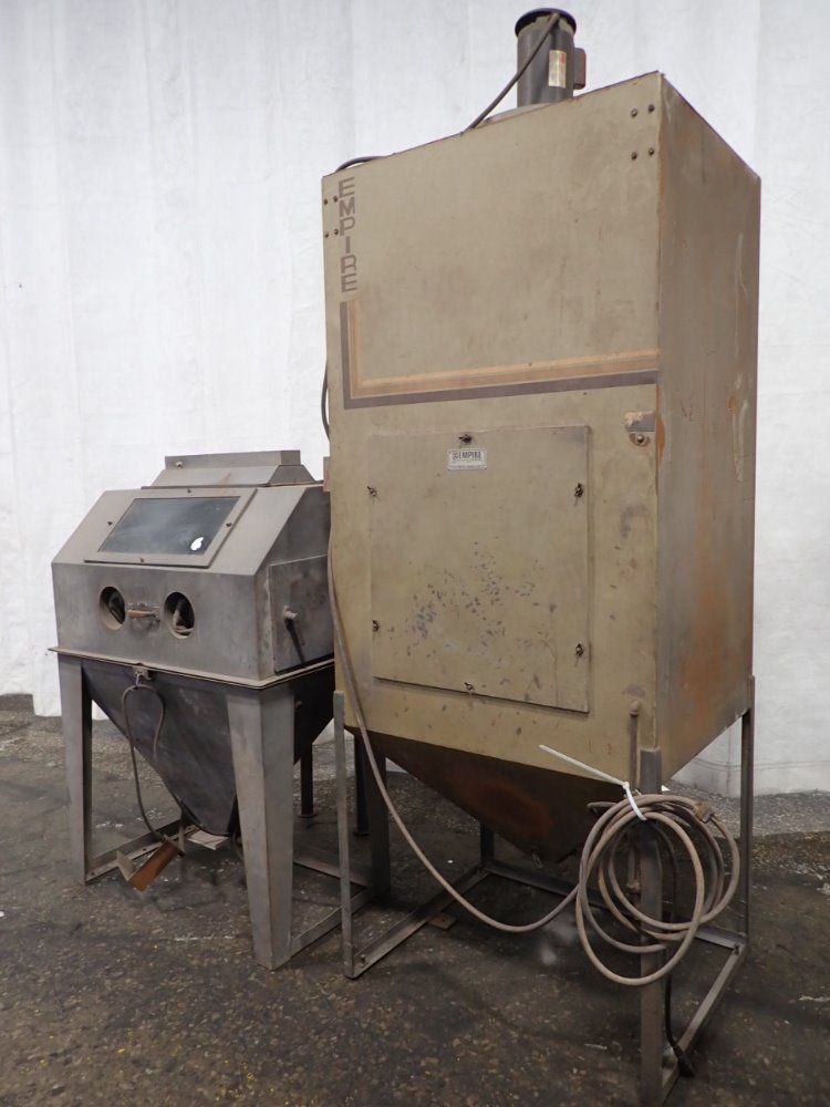 Empire Blast Cabinet W/ Reclaimer