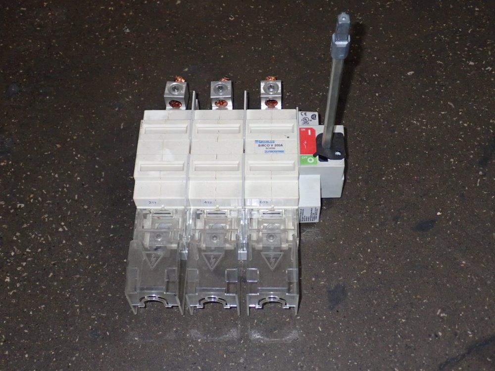 Ferraz Shawmut Disconnect Switch