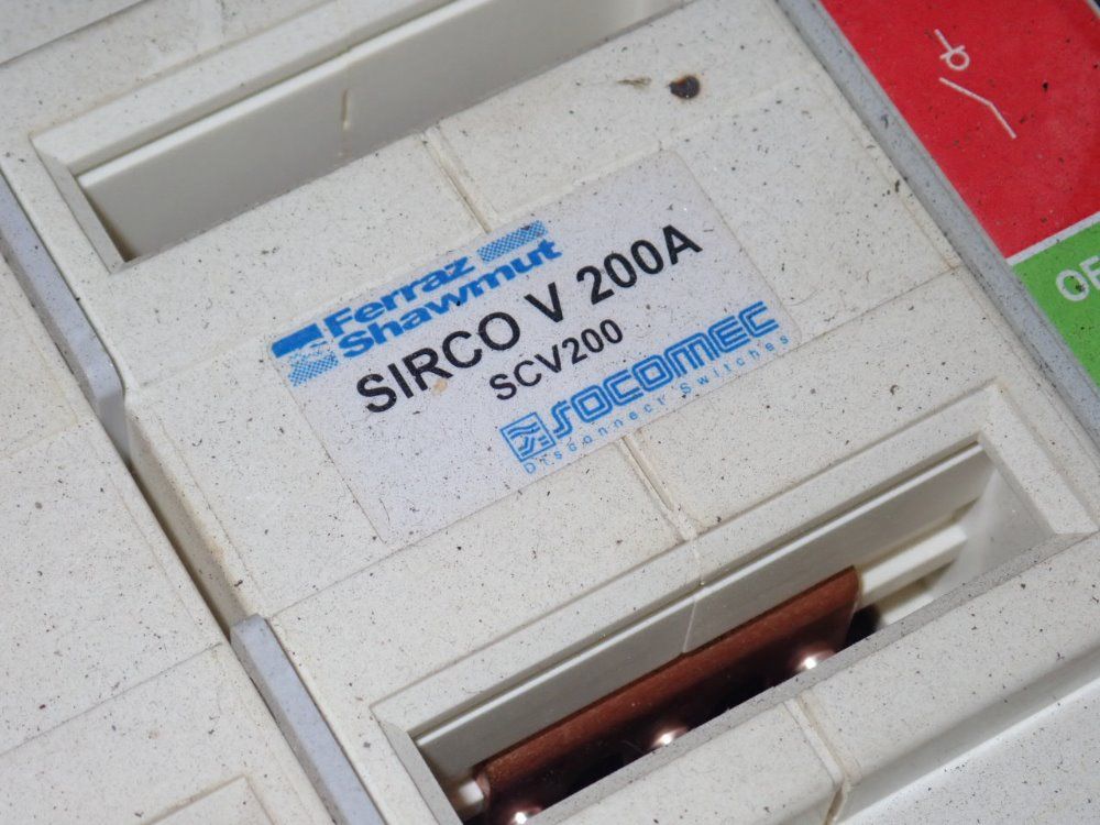 Ferraz Shawmut Disconnect Switch