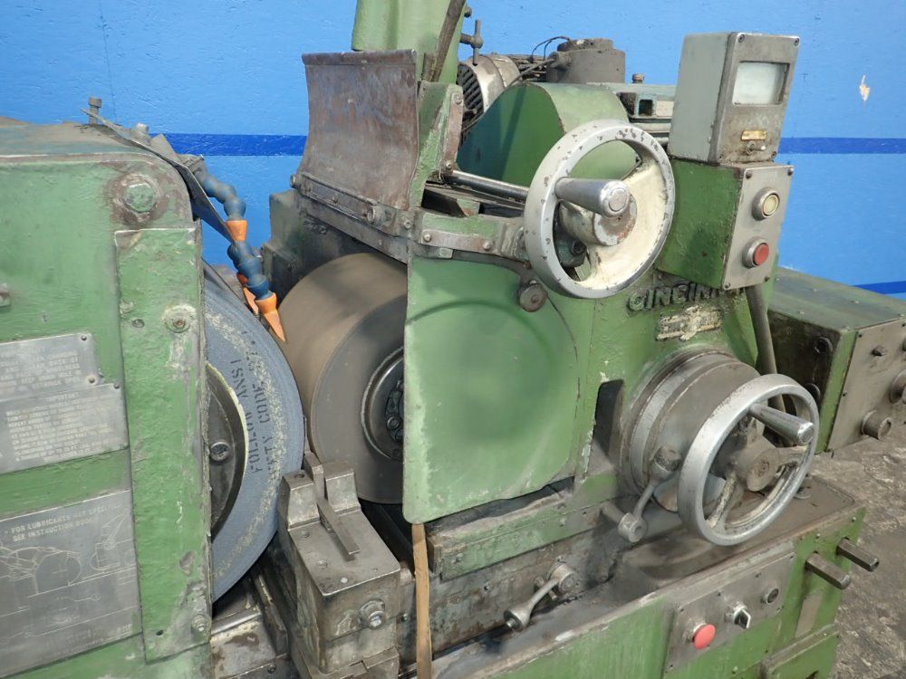 Cincinnati Centerless Grinder
