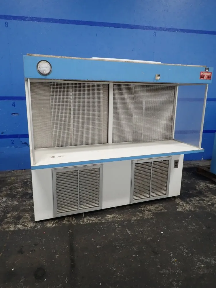 Laminaire Exhaust Table