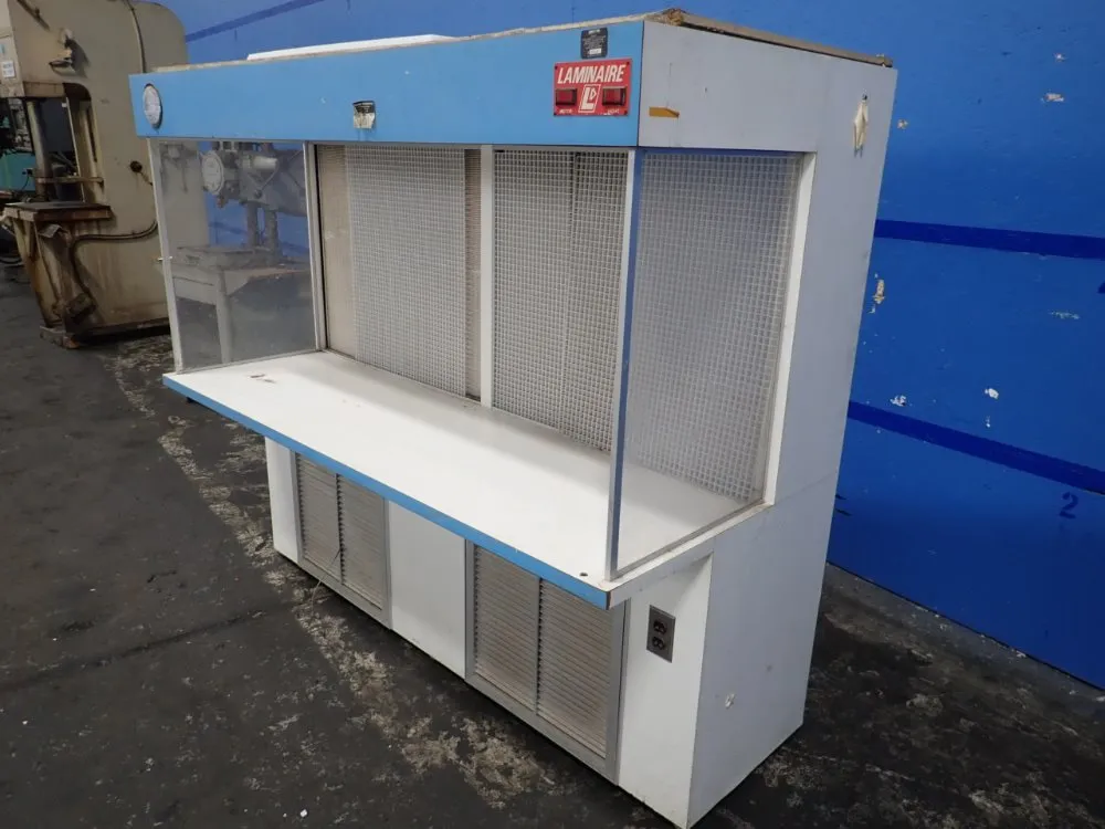 Laminaire Exhaust Table